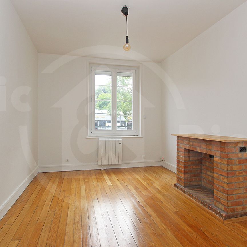 Appartement - 2 pièces - 41,08 m² - Saint-Cyr-l'École - Photo 1