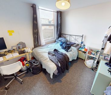 Newton Grove Selly Oak - Photo 3