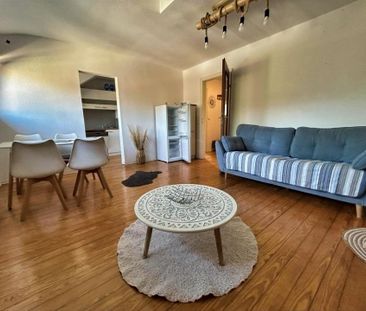 Sanierte und möblierte Dachgeschosswohnung zum Wohlfühlen! - Photo 1