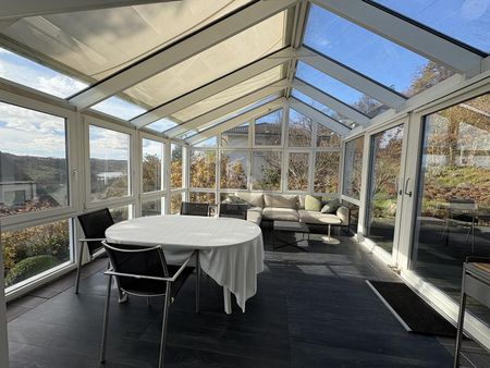 FAMILIENFREUNDLICH MIT VIEL PLATZ UND UMSCHWUNG! - Foto 2