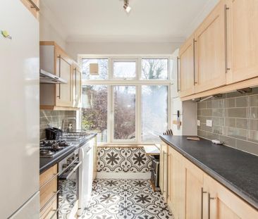 2 bedroom flat to rent - Photo 6