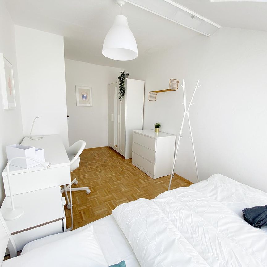 Maygasse Zimmer 1 - Photo 1