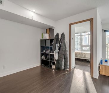 For Lease - 19 Bathurst Street Unit# 1109, Toronto, Ontario - Photo 1
