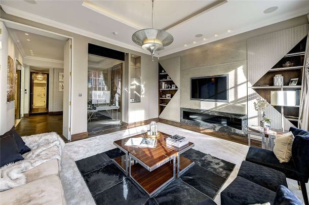 Park Street, London, W1K 7JB - Photo 1