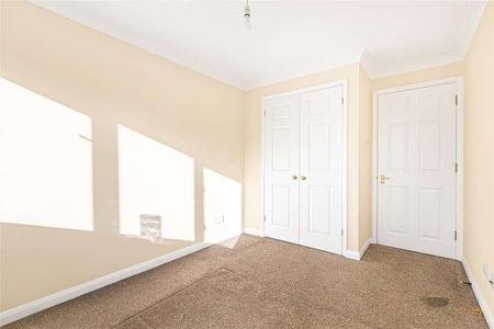 Sopwith Way, Kingston Upon Thames, KT2 - Photo 5