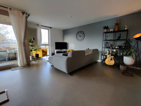 Mooi, recent appartement gelegen in het centrum van Geel! - Photo 3