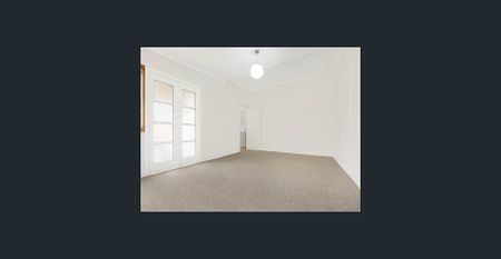 Charming Original Home Moments from the Beach! - Photo 2