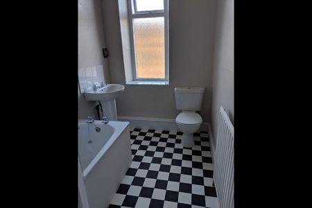 Room in a Shared House, Ecclesall Road, S11 - Photo 5