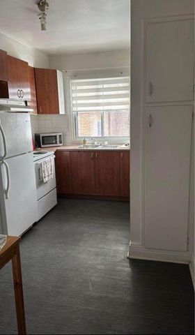 Appartement à louer - Montréal (Côte-des-Neiges/Notre-Dame-de-Grâce) (Côte-des-Neiges) Appartement à louer - Montréal (Côte-des-Neiges/Notre-Dame-de-Grâce) (Côte-des-Neiges) - Photo 4