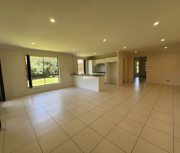 Space, Comfort and Privacy - Photo 1