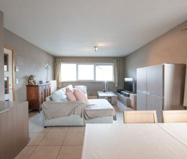 Appartement te huur in Waregem voor € 800 met 1 slaapkamer - Photo 2