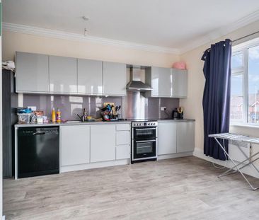 1 bedroom flat to rent - Photo 6