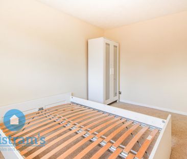 3 bed Semi-Detached House for Rent - Photo 5