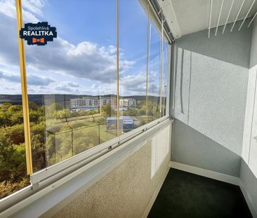 Pronájem bytu 3+1 77 m2 - Fotografie 2