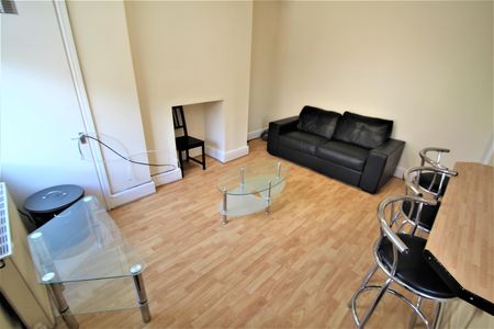 Broomfield Terrace, Burley, LS6 3DQ, Leeds - Photo 5