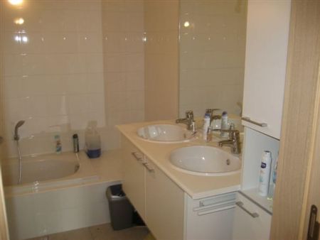 Appartement te huur - Photo 2