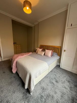 1 Bed Flat, Dumbarton Road, G14 - Photo 1