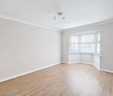 3 bed semi-detached house to rent in Chivington Close, Shirley, B90 - Photo 3