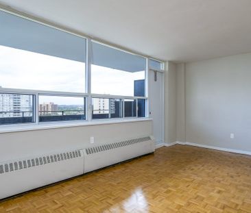 For Lease - 6161 Bathurst Street Unit# 110, Toronto, Ontario - Photo 6