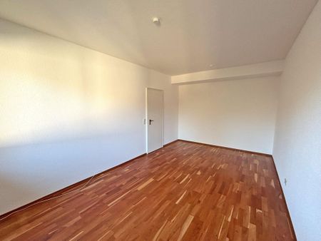 Lichtdurchflutete 3-Zimmer-Wohnung mit Südbalkon auf der Jägerallee - Photo 4