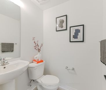 For Lease - 2635 William Jackson Drive Unit# 723, Pickering, Ontario - Photo 2