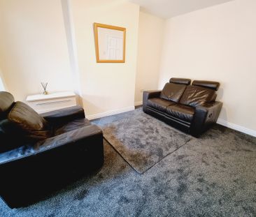 3 Bed Student Accommodation - Photo 5