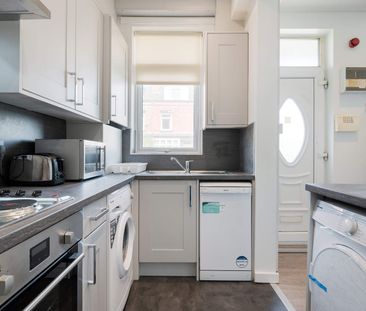 1 STANMORE VIEW Leeds - LS4 2RW - Photo 5