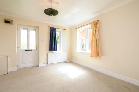 1 bedroom end of terrace house to rent - Photo 2