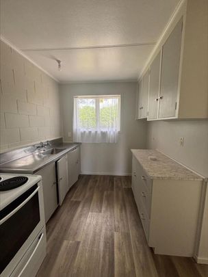 Charming Two-Bedroom Brick Unit in Prime ... - Photo 1