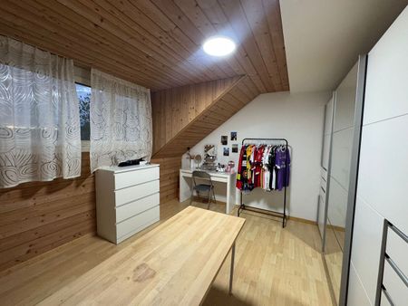 3.5-ZIMMERWOHNUNG MIT GALERIE IN RUBIGEN - Photo 5