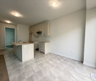 For Lease - 1034 Valhalla Terrace, Pickering, Ontario - Photo 5