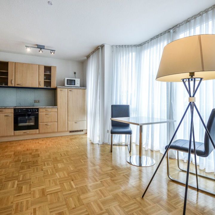 City and Style - Wohnung in Köln Zentrum mit Balkon - Photo 1