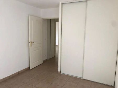 Appartement à louer 2 pièces 51.62m² - Photo 2
