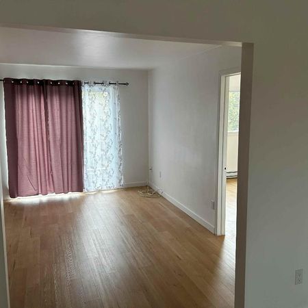 Appartement 5 ½ * DÉJÀ LOUÉ * - Photo 4