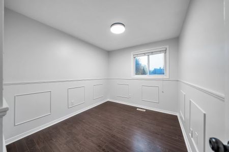 For Lease - 39 Frost Drive, Whitby, Ontario - Photo 2