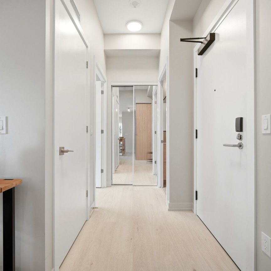 For Lease - 2501 Saw Whet Boulevard Unit# 413, Oakville, Ontario - Photo 1