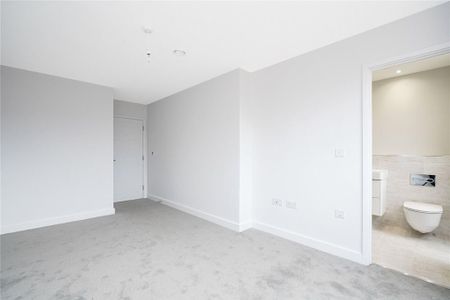 3 bedroom apartment to rent - Photo 4