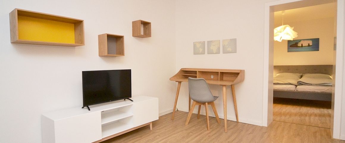 Nähe Barbarossaplatz - Modern möblierte Stadtwohnung - Foto 1