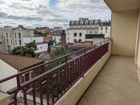Appartement COURBEVOIE - 4 pièces - 72 m2 - Photo 3