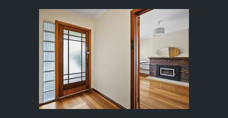 Comfortable & Convenient - Photo 2