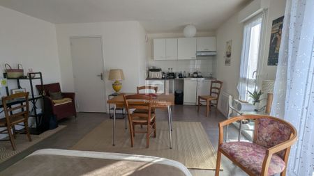 SAINTE LUCE S/LOIRE - Studio proche centre-ville et transports - Photo 2