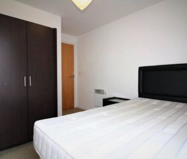 Room in a Shared Flat, Daisy Springs Works, S3 - Photo 1