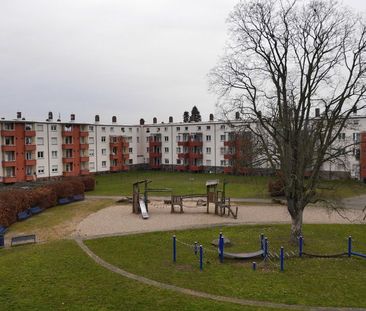 ﻿Schöne 2-Zimmer-Wohnung mit Tageslichtbad und Balkon im Limes-Quar... - Foto 1