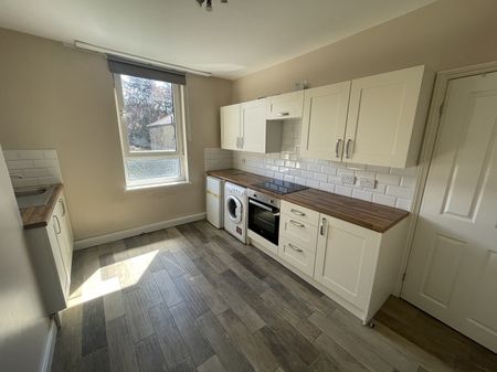 Flat 4 49A Chesterfield Road, S18 - Photo 5