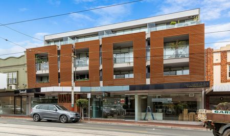 CONVENIENT LIVING IN SOUGHT AFTER MALVERN PRECINCT - Photo 2
