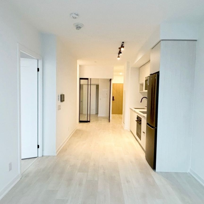 For Lease - 5 Defries Street Unit# 920, Toronto, Ontario - Photo 1