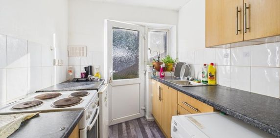 1 bedroom house to rent - Photo 2