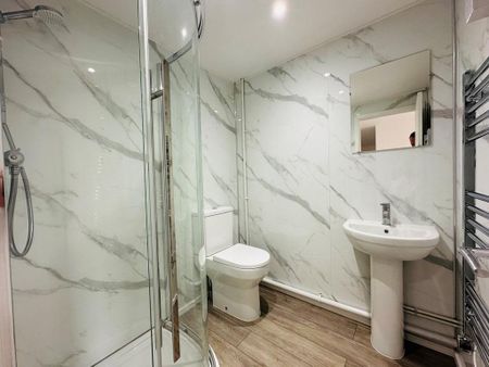 1 bedroom barn conversion to rent - Photo 3