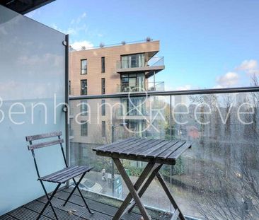 Goodchild Road, Highgate, N4 - Photo 1