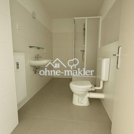 Hochwertig sanierte Altbauwohnung mit zwei Zimmern - Photo 3